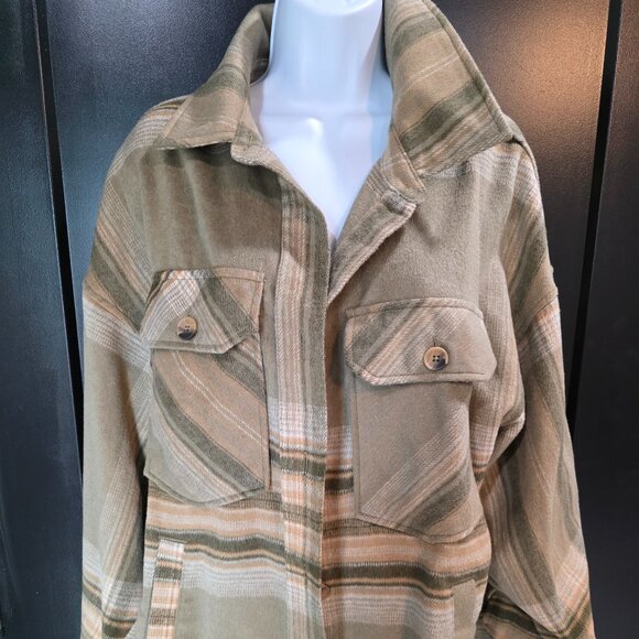 Arizona Jean Company Tops - Arizona Shacket Sz M